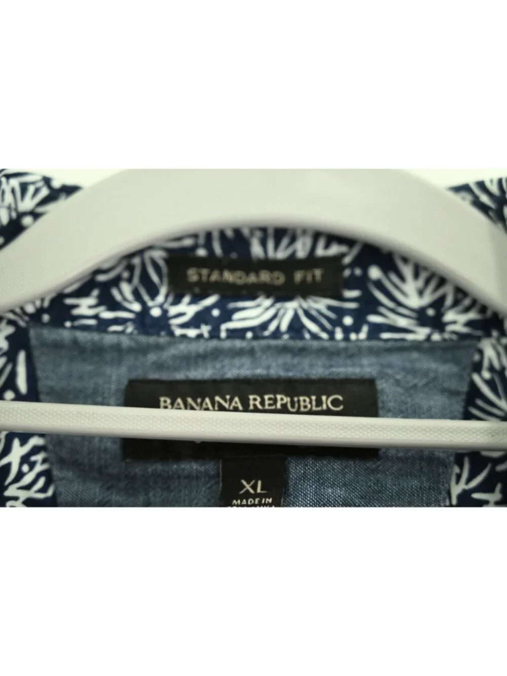 Banana Republic Organic Cotton SS Button Up Shirt Size XL Standard Fit